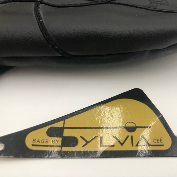 BAGS BY SYLVIA Vintage NWT Oval Snakeskin trim crossbody bag - Picture 11 of 11